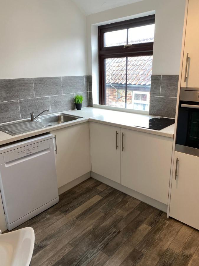 케싱랜드 1St Floor Flat In Mews 아파트 외부 사진