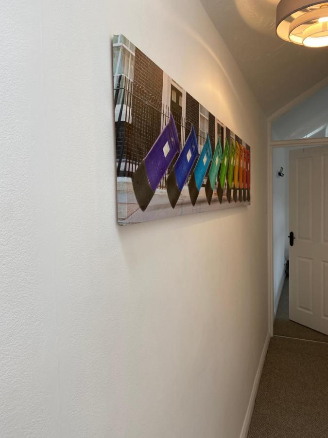 케싱랜드 1St Floor Flat In Mews 아파트 외부 사진